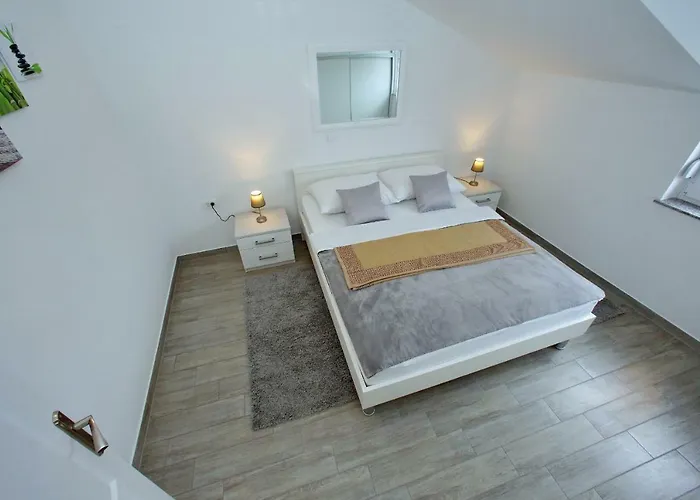Apartamento Kristina *