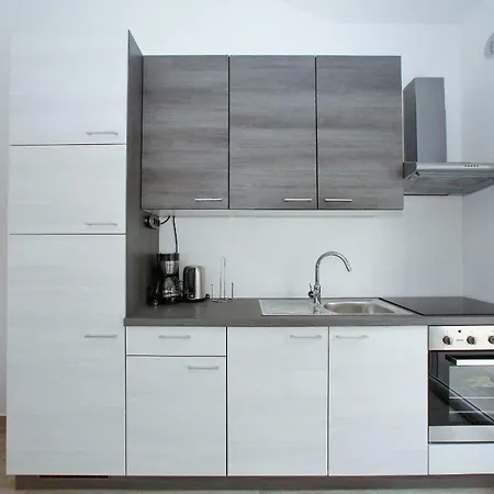Kristina Apartament *