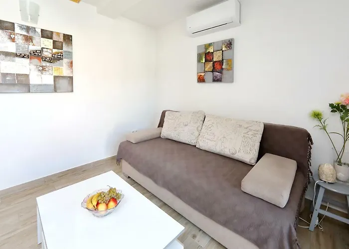 Kristina Апартаменты